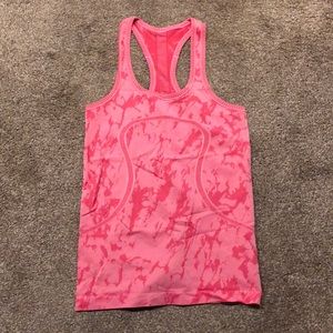 Lululemon tank top